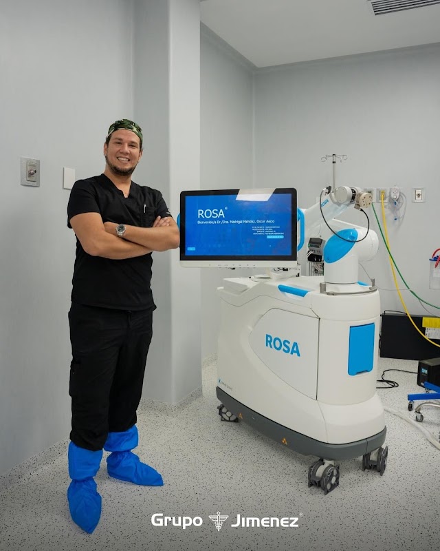Dr. Aecio Madrigal Méndez