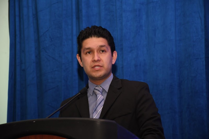 Dr. Alejandro Olvera Lozornio