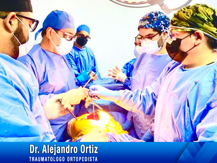 Dr. Alejandro Ortiz — Ortopedista en San Luis Potosí
