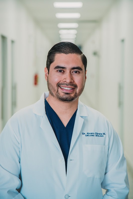 Dr. Alvaro Zárate Morales
