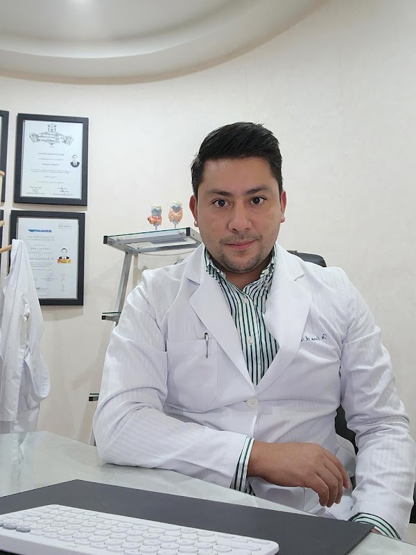 Dr. Carlos Rodriguez