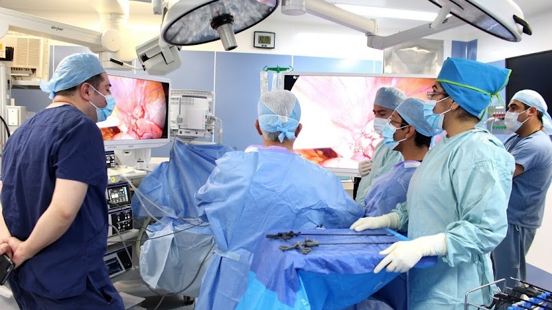 Dr. Cruz Alberto Tirado