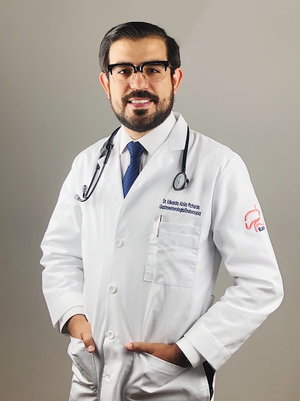 Dr. Eduardo Alzua Pichardo