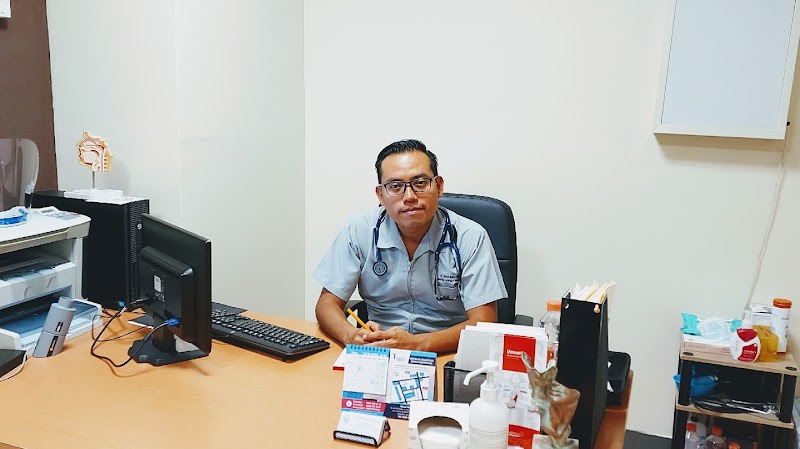 Dr. Hebert Rosas Gaspar
