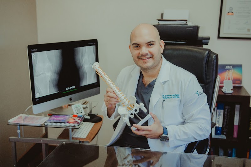 Dr. Jesus Arturo Leon Ramos