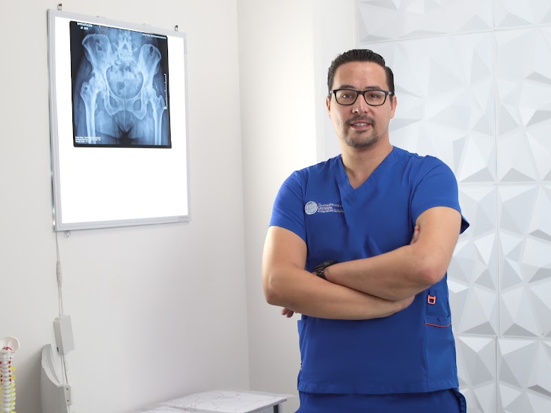 Dr. Jorge Bárcenas