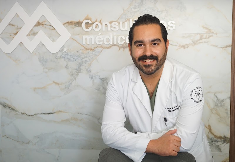 Dr. Jorge Secin