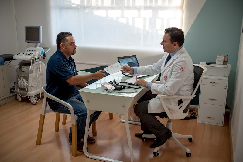 Dr. Josué Alejandro Silva