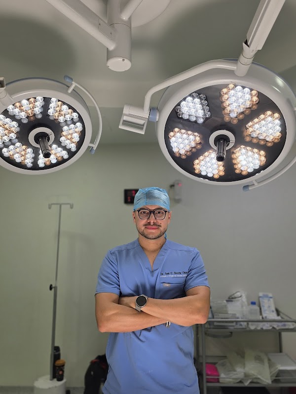 Dr. Juan Carlos Barron Gomez