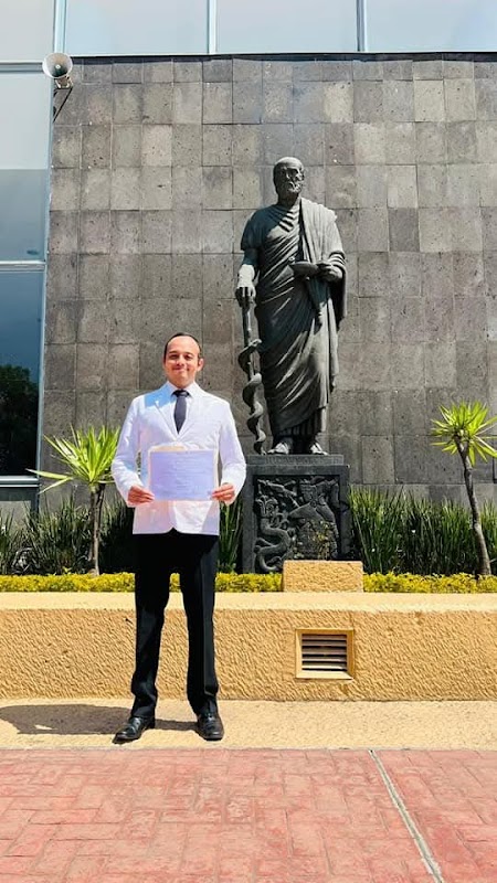 Dr. Luis Carlos Nuñez Garcia