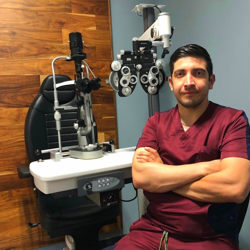 Dr. Nils Magaña