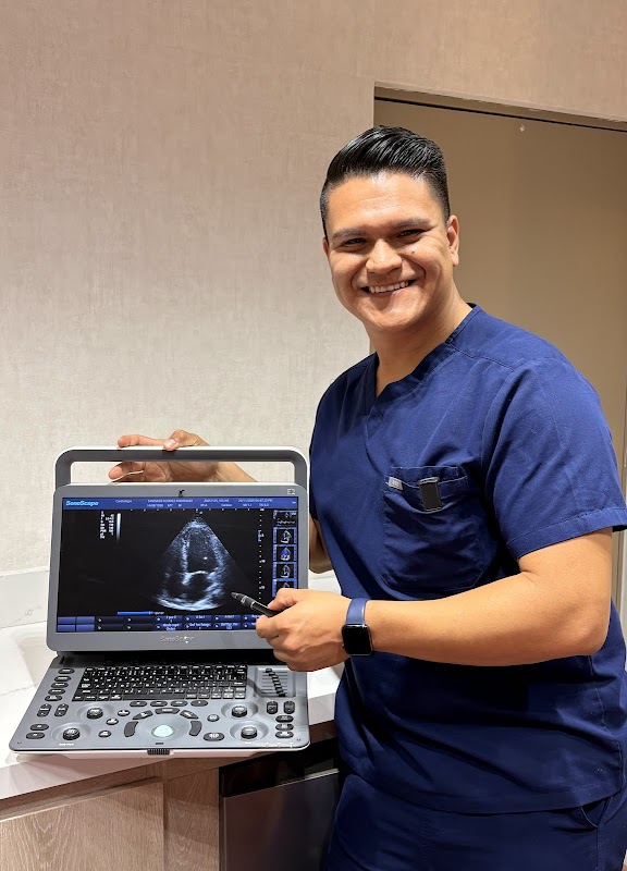 Dr. Oscar de la Cruz