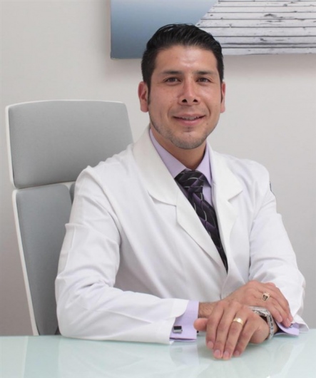 Dr. Oswaldo Morales López